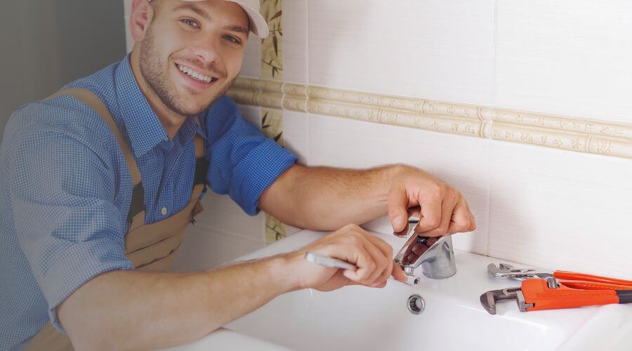 Handle or spout repair in Dora, AL